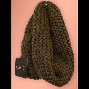 Code brown infinity scarf NWT
